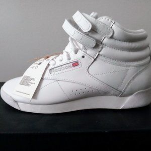 Reebok Women's Freestyle Hi High Top Sneaker WHITE 5411 SIZE 6 NEW W TAG